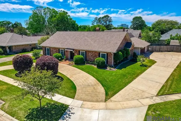 3812 Lake Larouge Dr, Baton Rouge, LA 70816