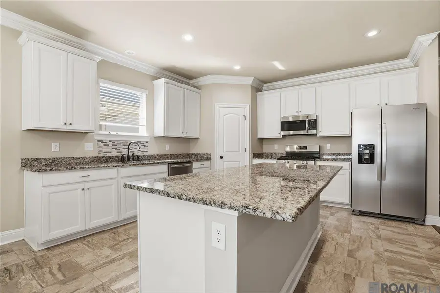 23462 Odette Ave, Denham Springs, LA 70726 - #2