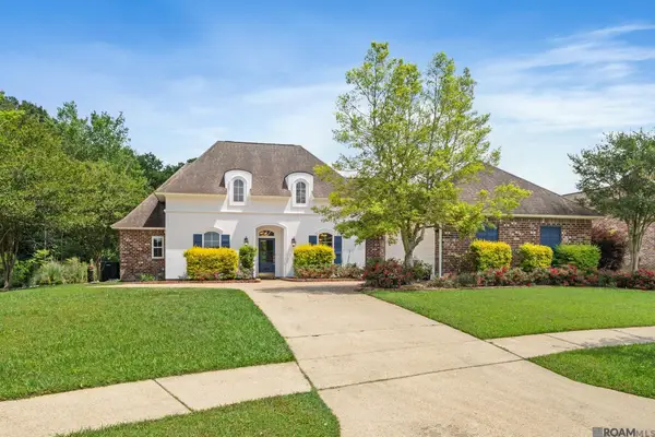 4128 Lake Pointe Ave, Zachary, LA 70791