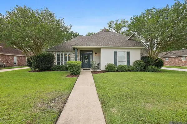 12522 Stutgart Ave, Baton Rouge, LA 70816