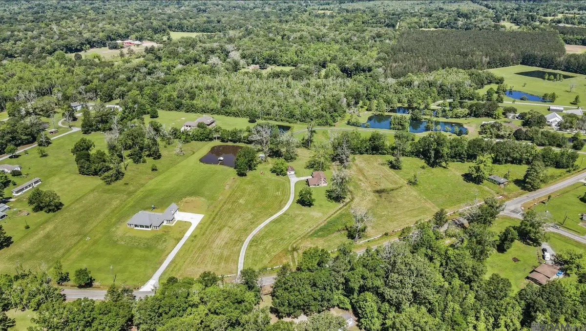 12025 Blackwater Rd, Central, LA 70714 - #1
