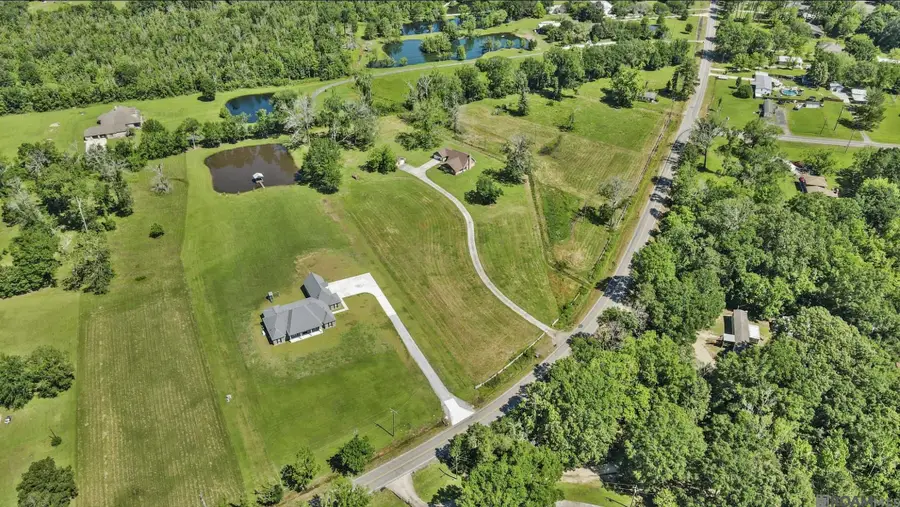 12025 Blackwater Rd, Central, LA 70714 - #2