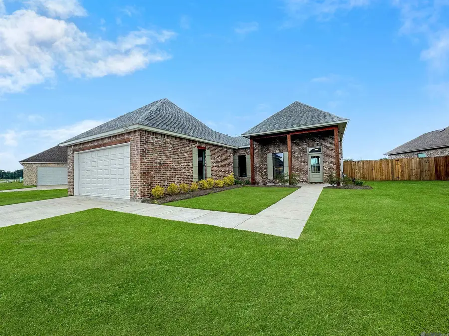 39532 Hernando De Soto Dr, Darrow, LA 70725 - #2