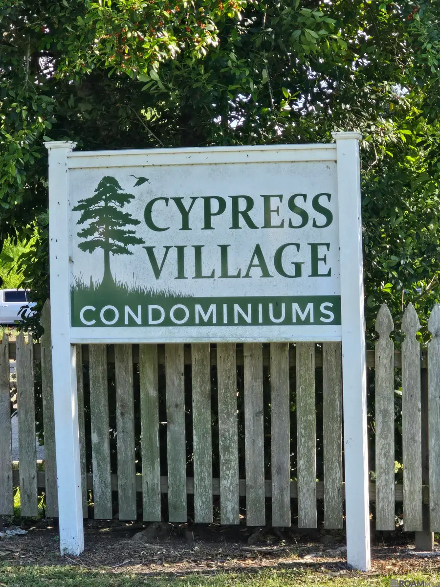 915 W Macci St #22C, Gonzales, LA 70737 - #2