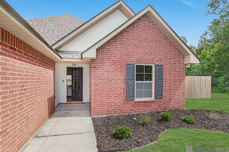 11465 Rossow Ct, Denham Springs, LA 70726 - #2