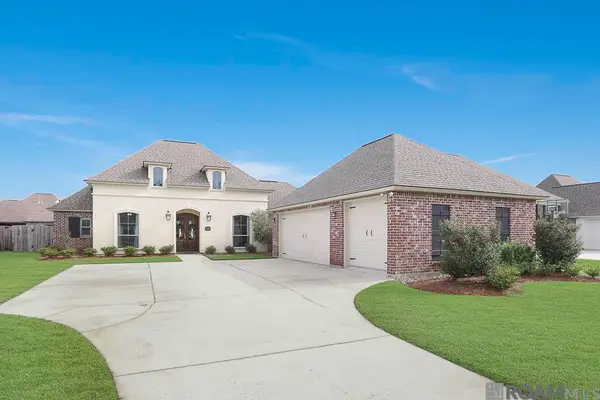 7323 Bessie Dr, Denham Springs, LA 70706
