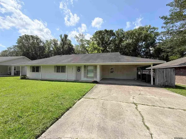 10711 Carmel Dr, Baton Rouge, LA 70818