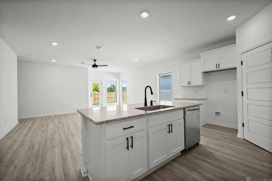 901 Ryan Avenue, Baker, LA 70714 - #3