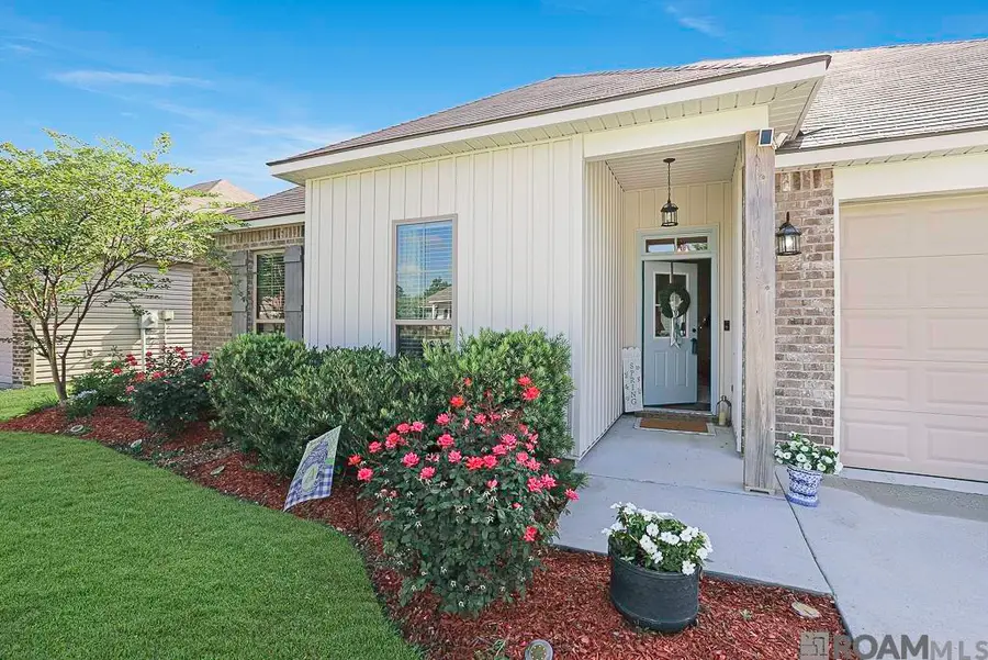 34668 Eagle Bend Dr, Denham Springs, LA 70706 - #3