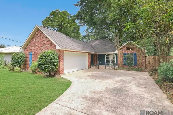 30694 Ranchero Ave, Denham Springs, LA 70726