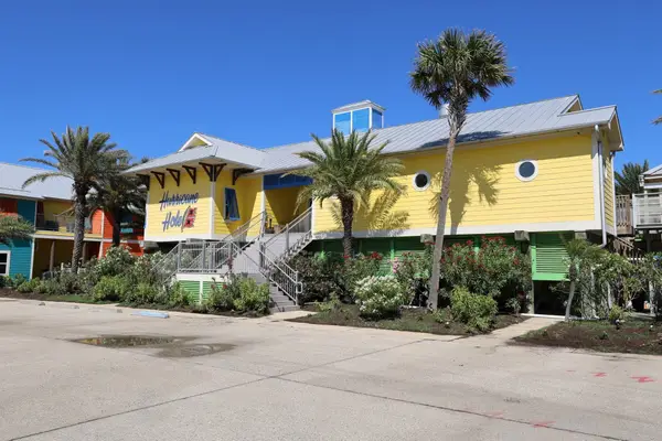 120 Carmen Lane #31, Grand Isle, LA 70358