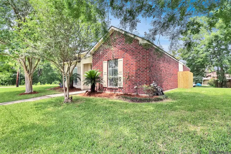 15441 Leverde Ave, Baton Rouge, LA 70817 - #2