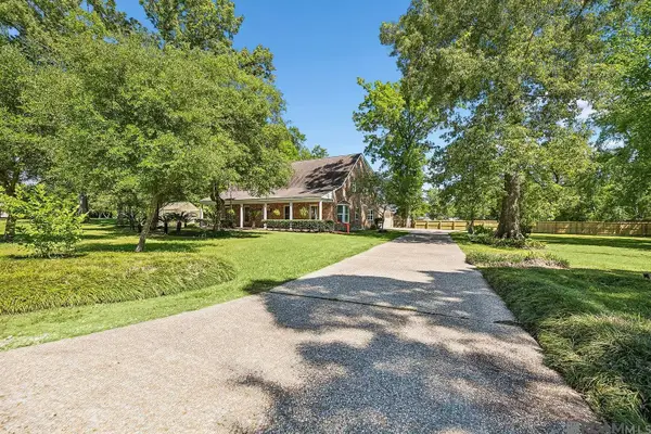 37209 Manchac Ln, Prairieville, LA 70769