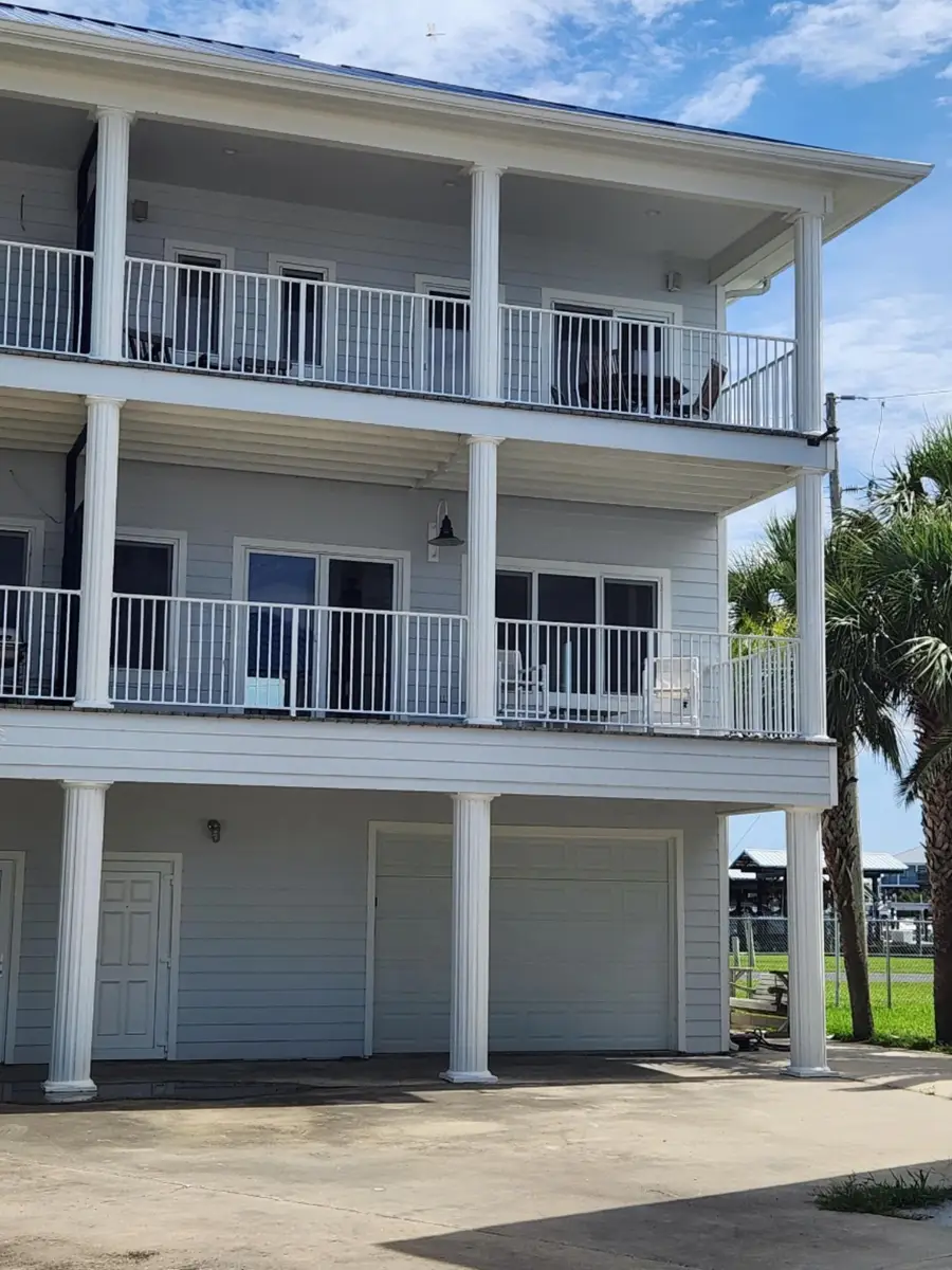 411 Admiral Craik Dr #5, Grand Isle, LA 70358 - #2