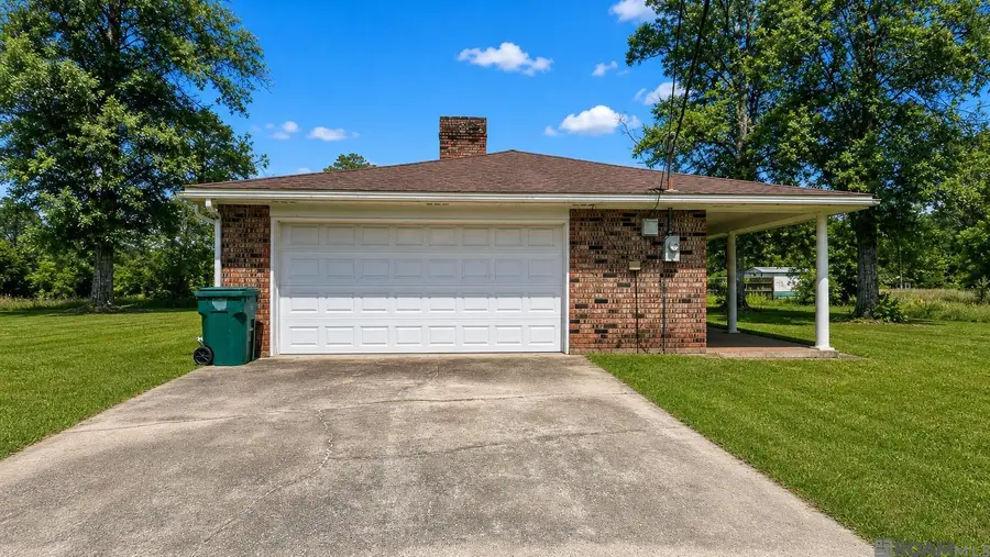 14202 Jones Rd, Ponchatoula, LA 70454 - #3