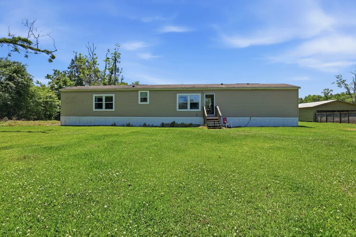 6125 Bayou Black Dr, Gibson, LA 70356 - #1