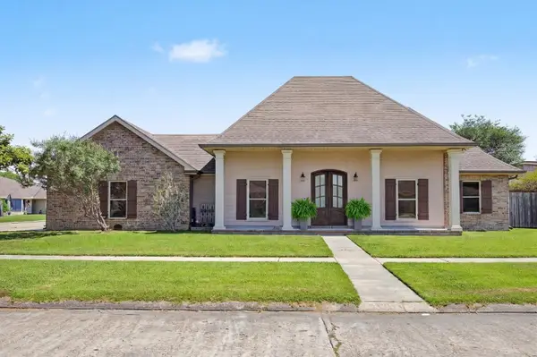 210 Chantilly Drive, Houma, LA 70360