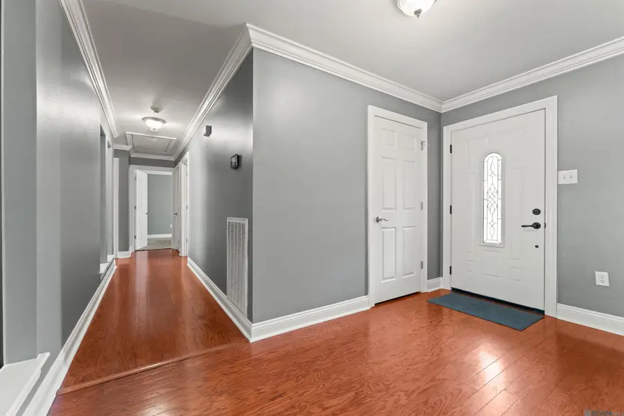 13706 Damon Dr, Baton Rouge, LA 70816 - #2