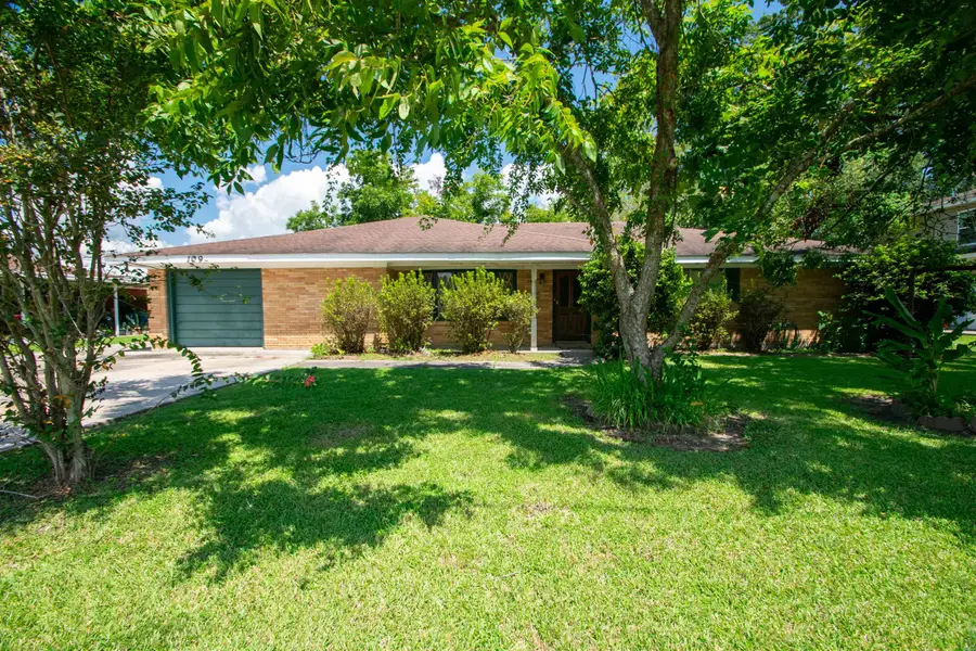 109 Myrtle St, Morgan City, LA 70380 - #2