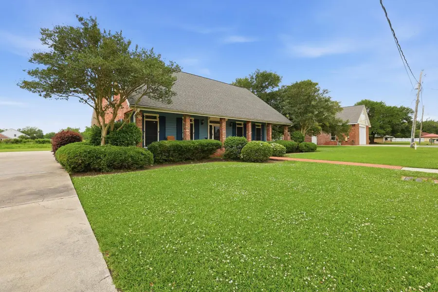 128 East 43rd Place, Cut Off, LA 70345 - #2