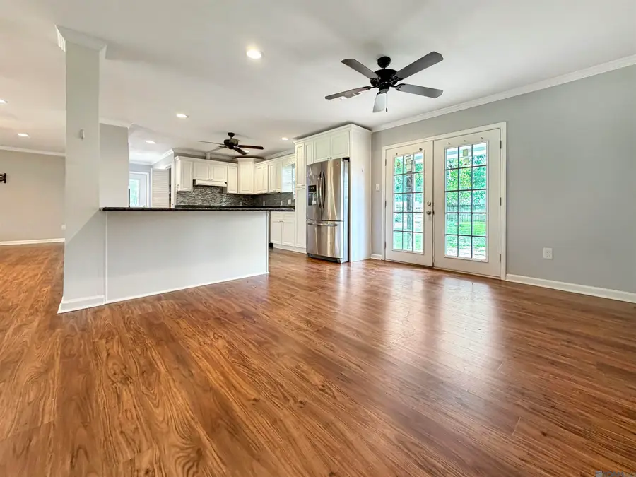 2411 Chantulane Ave, Denham Springs, LA 70726 - #3
