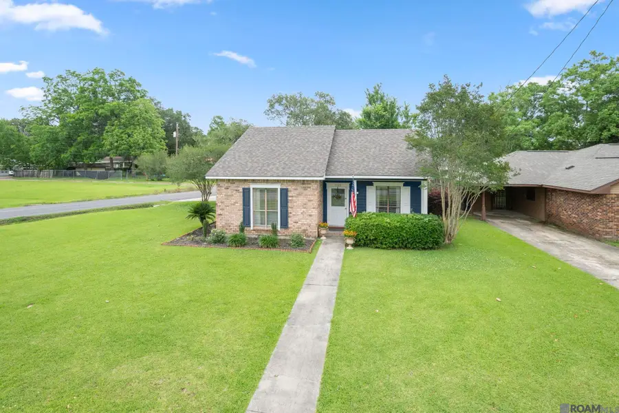 15120 Ridgewood Ave, Prairieville, LA 70769 - #3