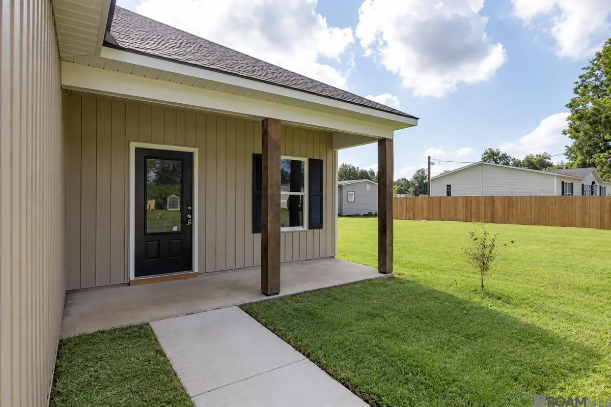 1401 Ravier Ln, Sunshine, LA 70780 - #1