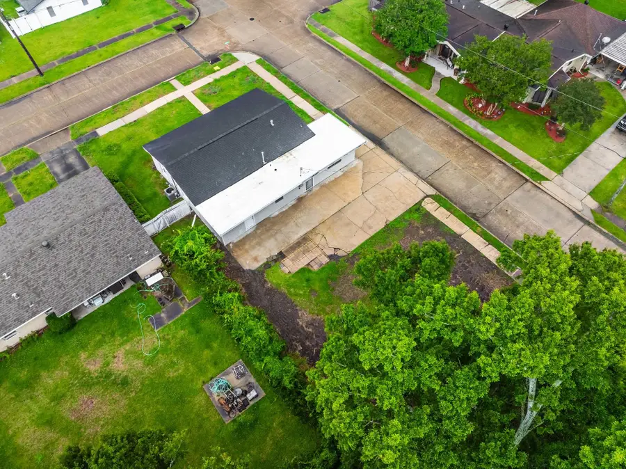1006 Franklin Ave, Houma, LA 70360 - #3