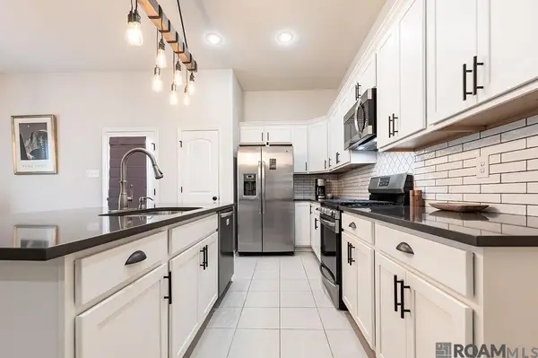 38305 Cotton Creek Ave, Prairieville, LA 70769