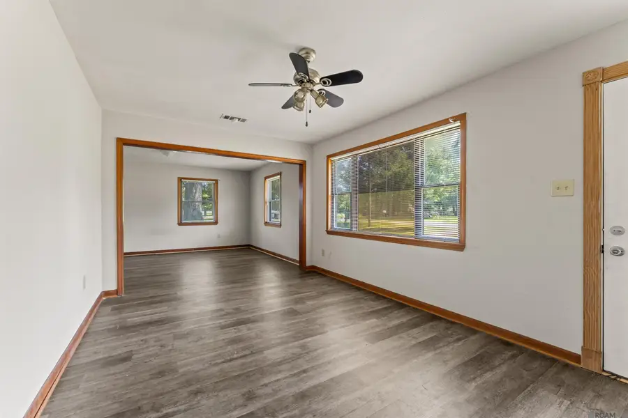 1477 Nichols St, Baker, LA 70714 - #3