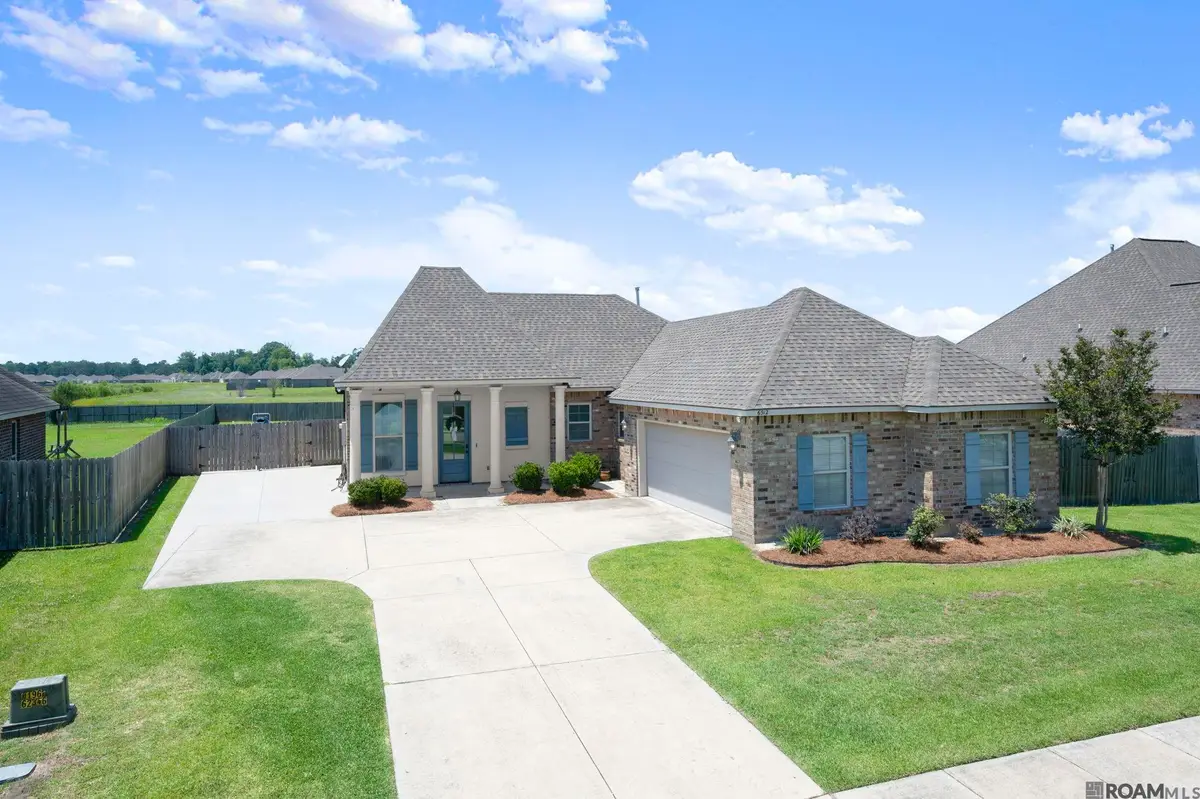 6512 Union Dr, Addis, LA 70710 - #1