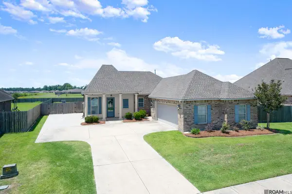 6512 Union Dr, Addis, LA 70710