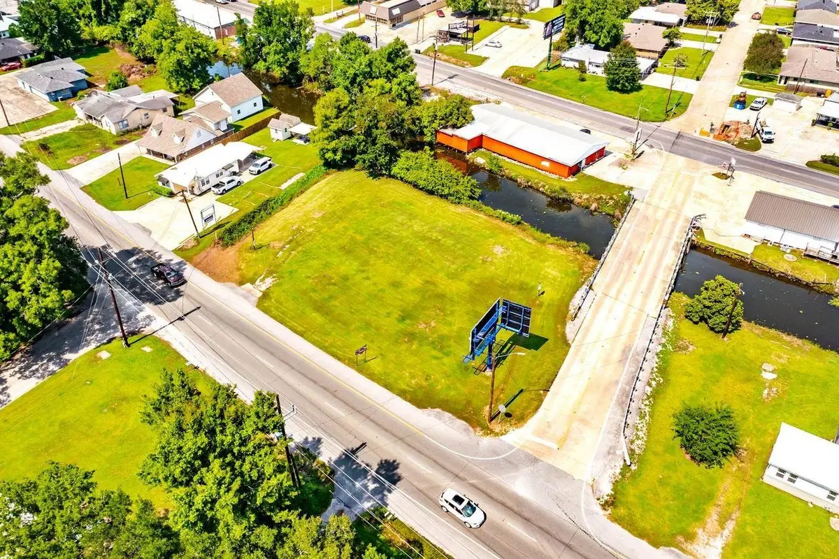 6875 West Main Street, Houma, LA 70360 - #1