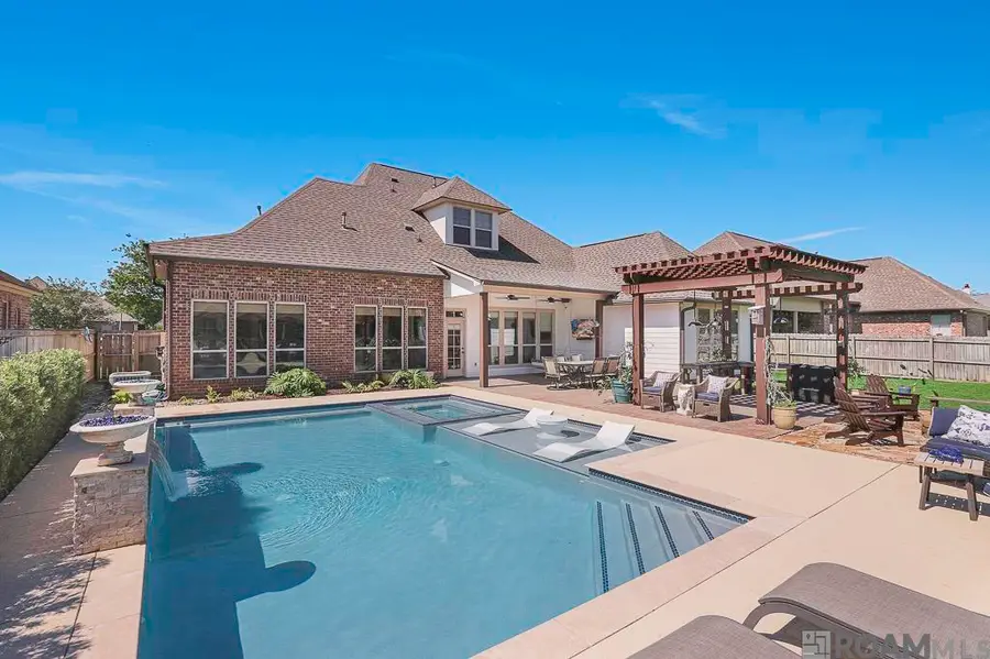 36448 Lake Bend Ave, Prairieville, LA 70769 - #2