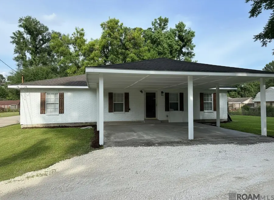 38511 Redmond Dr, Gonzales, LA 70737 - #2