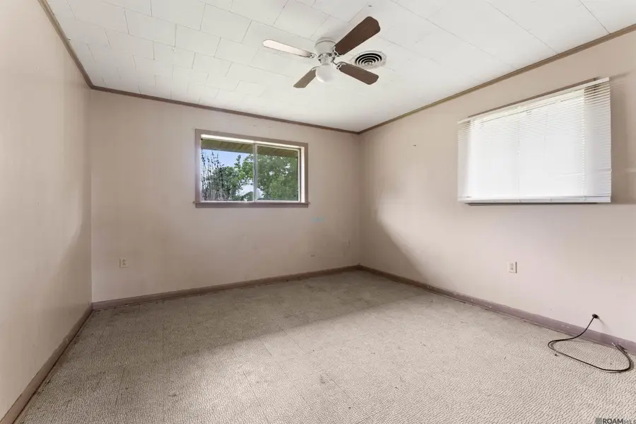403 Vatican Dr, Donaldsonville, LA 70346 - #3