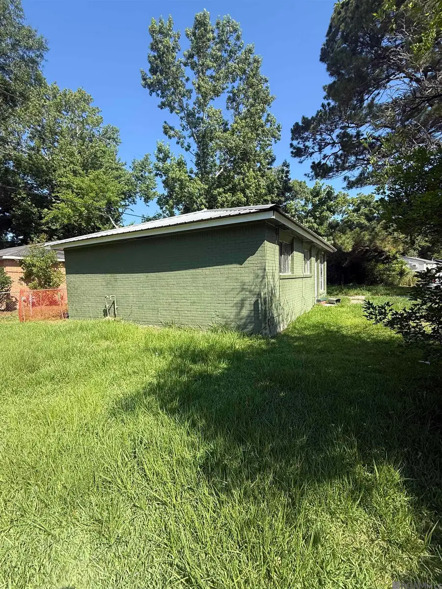 6127 Pontotoc St, Baton Rouge, LA 70812 - #3