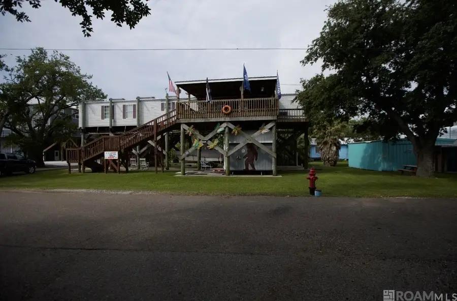 225 Chighizola Lane, Grand Isle, LA 70358 - #2
