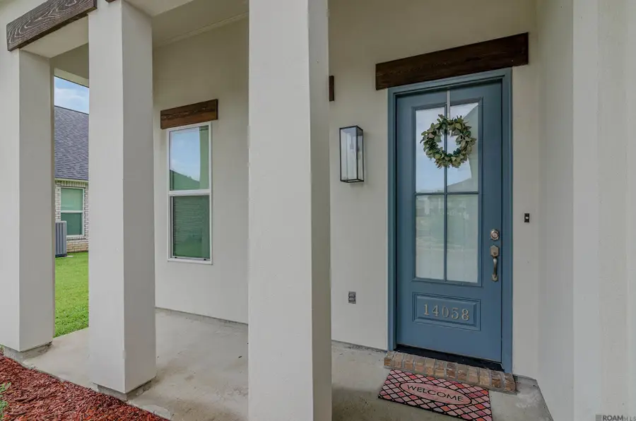 14058 Beverly Park Dr, Gonzales, LA 70737 - #2