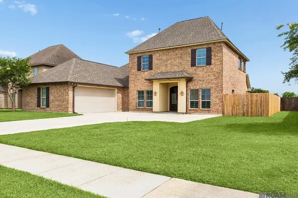 8661 Sandpiper Street, Denham Springs, LA 70706