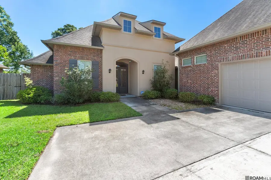 18032 River Landing Dr, Prairieville, LA 70769 - #3
