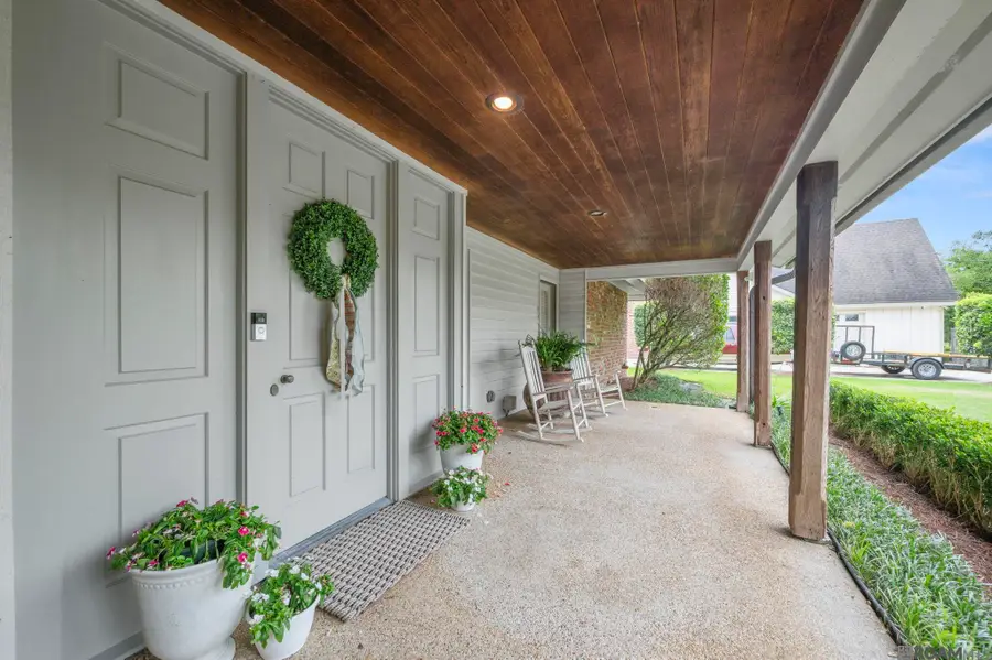 8792 W Fairway Dr, Baton Rouge, LA 70809 - #2