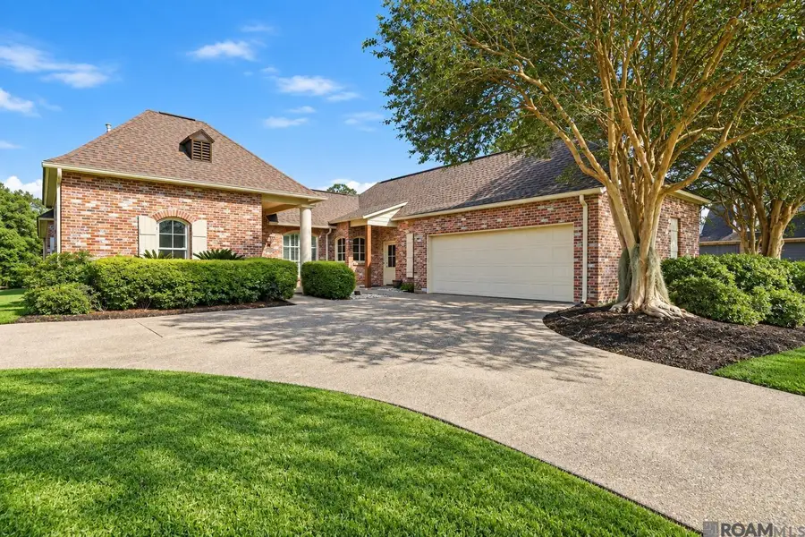 4116 Lake Pointe Ave, Zachary, LA 70791 - #3