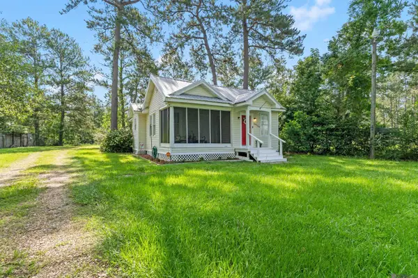 26600 George White Rd, Holden, LA 70744