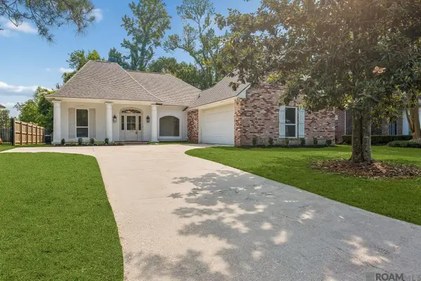 18508 Plantation Blvd, Prairieville, LA 70769