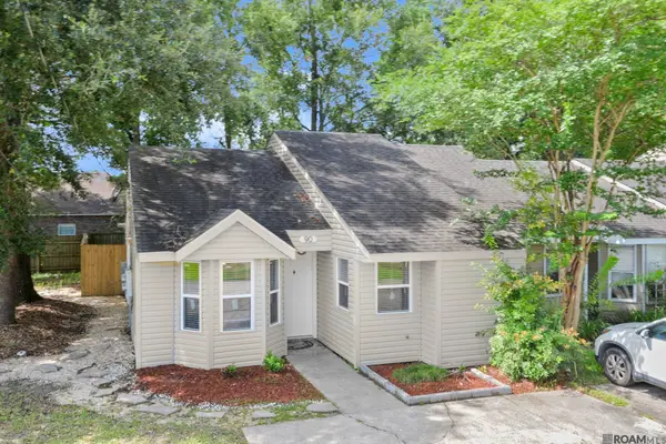 14216 Woodlands Dr #90, Hammond, LA 70401