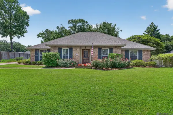 1050 Rossmore Ave, Baton Rouge, LA 70810