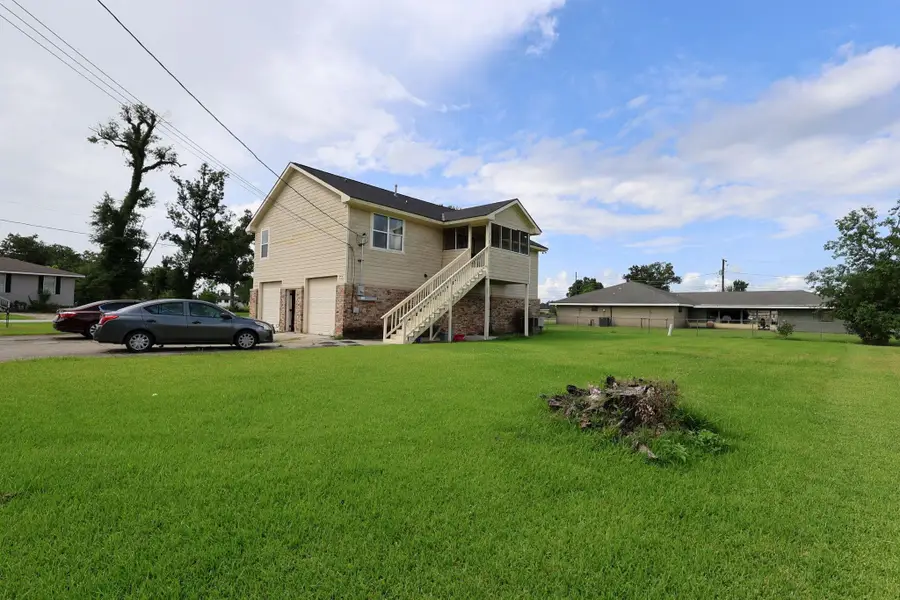524 Oakwood Dr, Houma, LA 70363 - #3