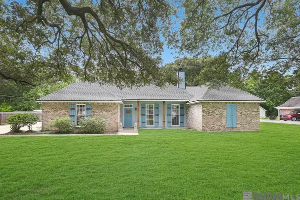 2110 S San Francisco, Gonzales, LA 70737
