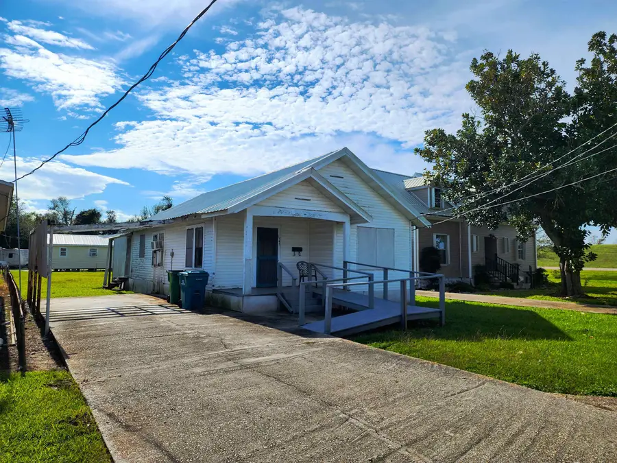 145 Lefort Lane, Golden Meadow, LA 70357 - #3